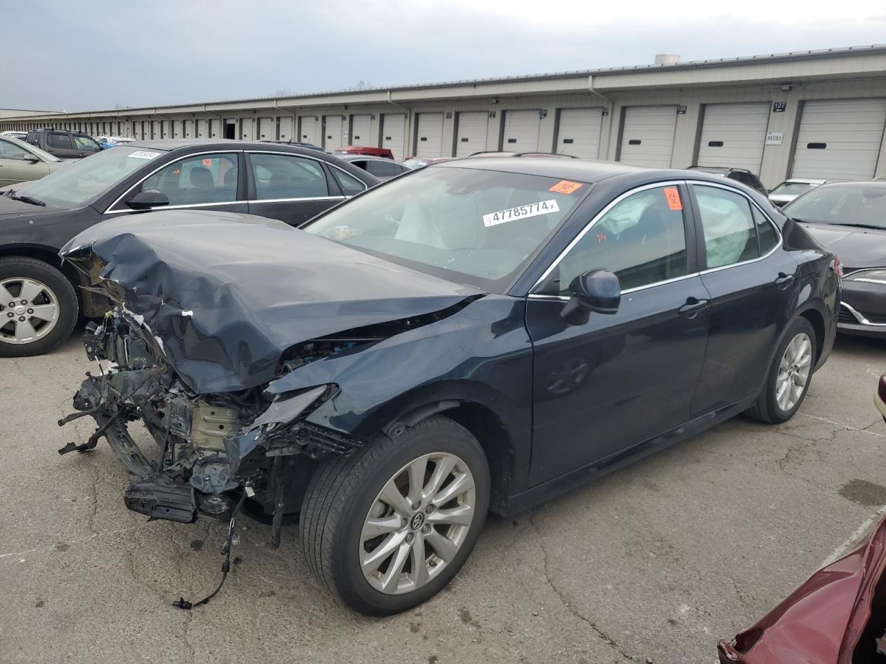 TOYOTA CAMRY 2018 4t1b11hk9ju541331