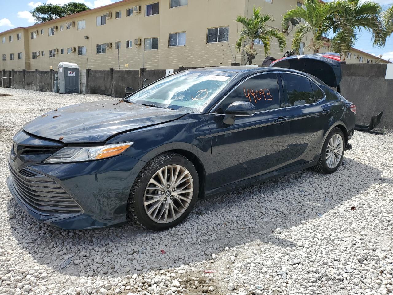 TOYOTA CAMRY 2018 4t1b11hk9ju545394