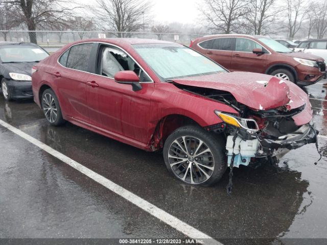 TOYOTA CAMRY 2018 4t1b11hk9ju574474