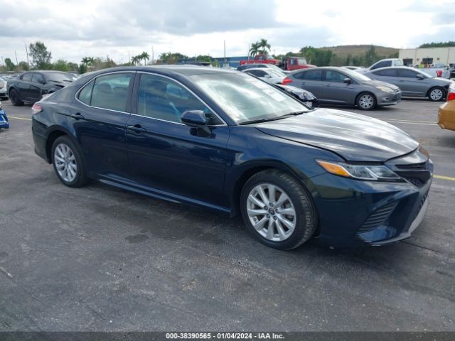 TOYOTA CAMRY 2018 4t1b11hk9ju597303