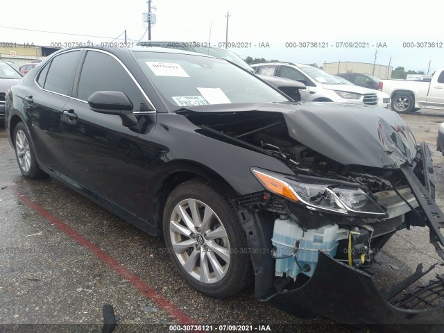 TOYOTA CAMRY 2018 4t1b11hk9ju603679