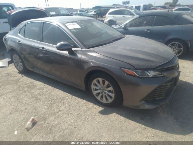 TOYOTA CAMRY 2018 4t1b11hk9ju625665