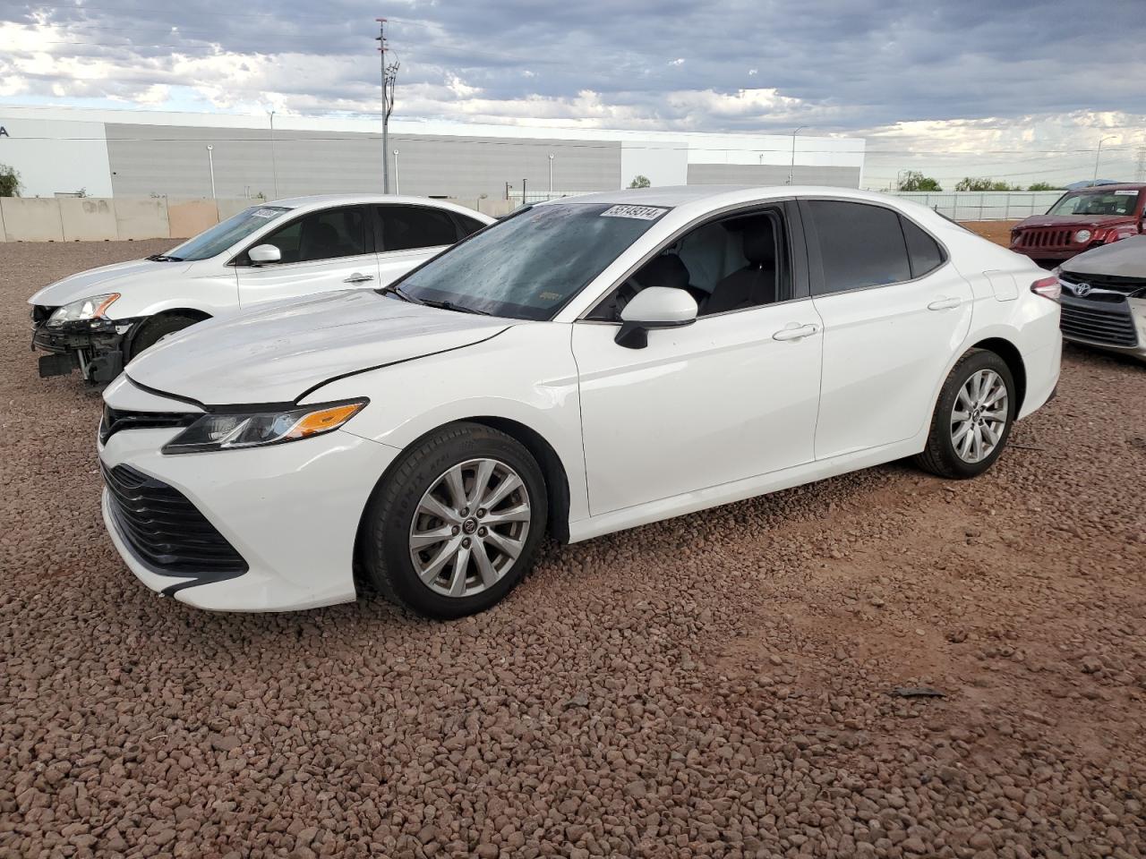 TOYOTA CAMRY 2018 4t1b11hk9ju637055