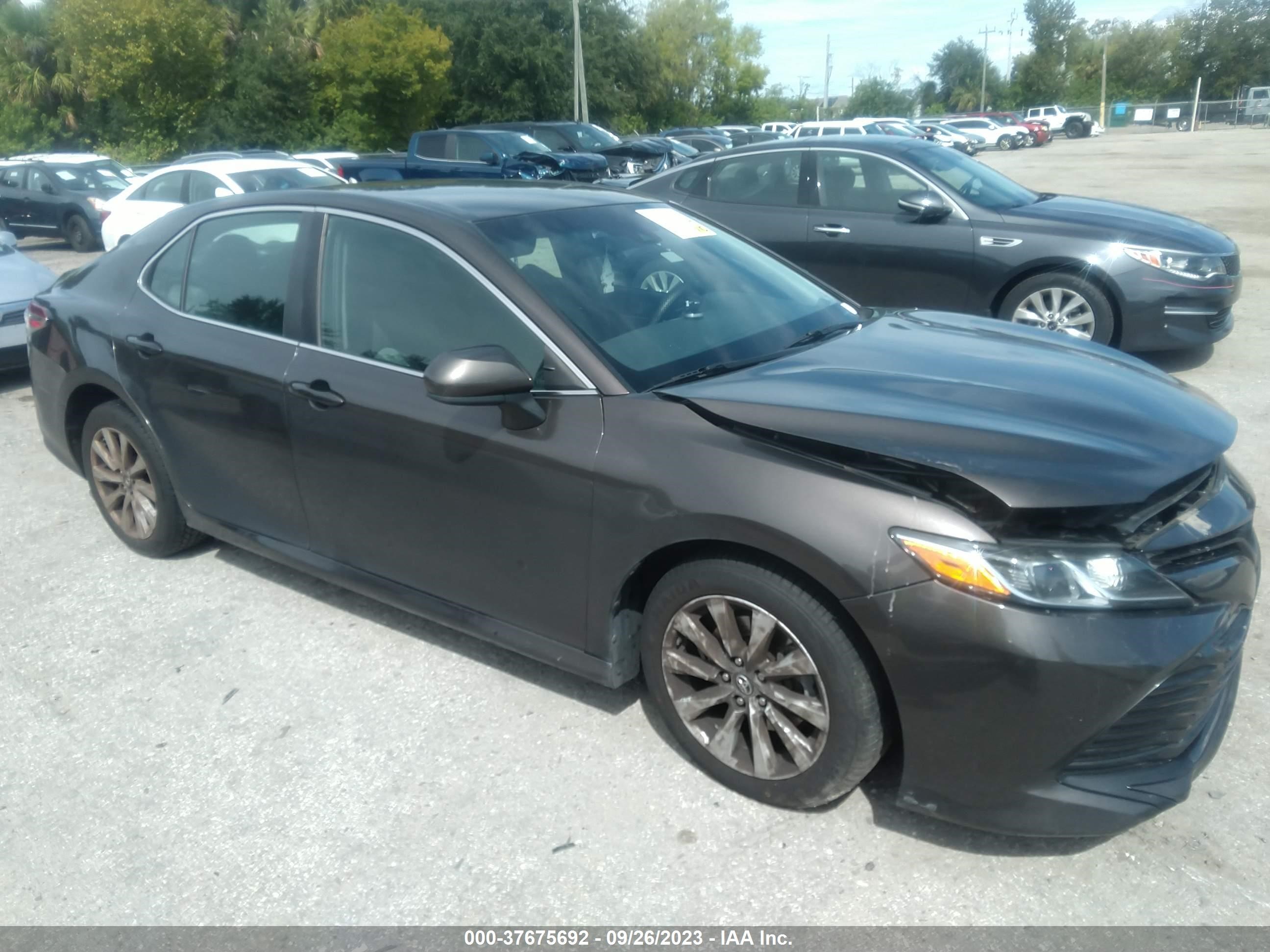 TOYOTA CAMRY 2018 4t1b11hk9ju646824