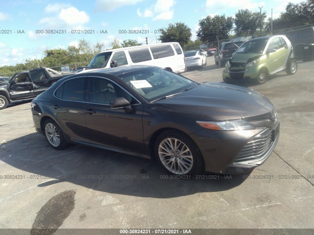 TOYOTA CAMRY 2018 4t1b11hkxju013121