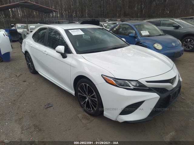 TOYOTA CAMRY 2018 4t1b11hkxju062321