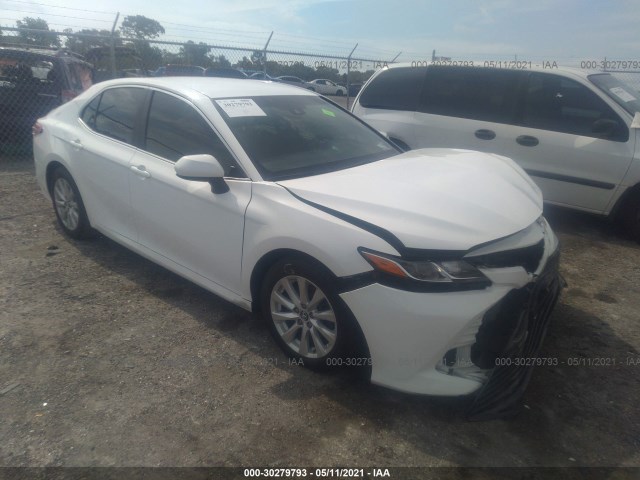 TOYOTA CAMRY 2018 4t1b11hkxju087882