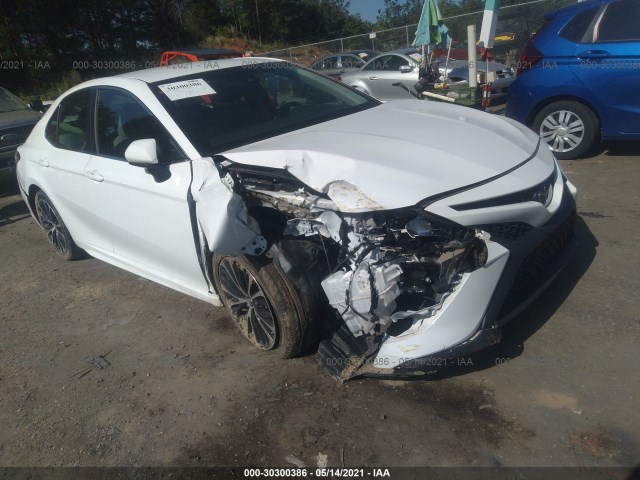 TOYOTA CAMRY 2018 4t1b11hkxju105989