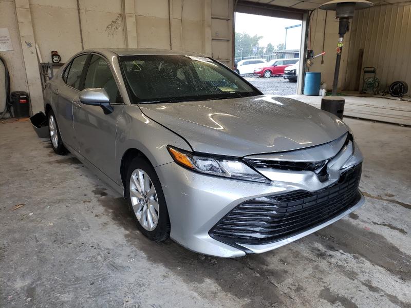 TOYOTA CAMRY L 2018 4t1b11hkxju520035