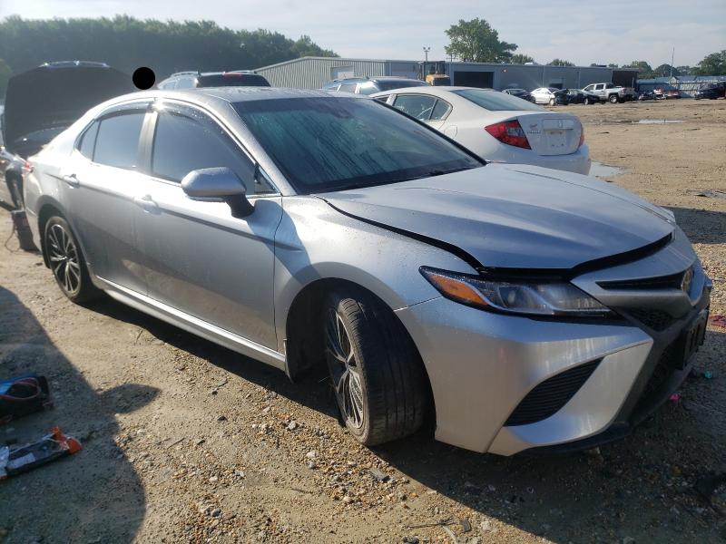 TOYOTA CAMRY L 2018 4t1b11hkxju552192