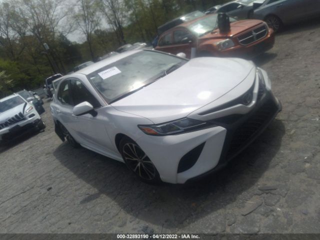 TOYOTA CAMRY 2018 4t1b11hkxju608325