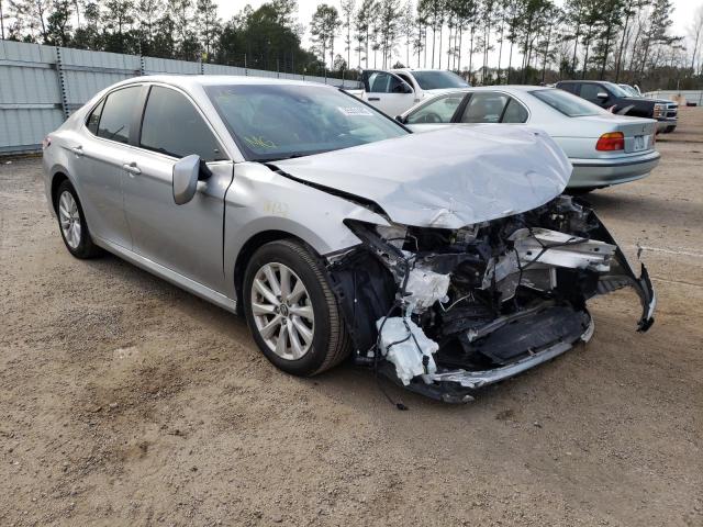 TOYOTA CAMRY L 2018 4t1b11hkxju633323