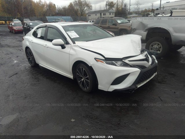 TOYOTA CAMRY 2018 4t1b11hkxju635265