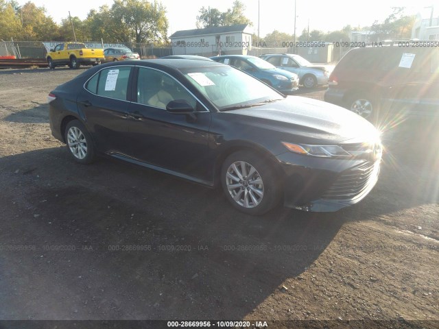 TOYOTA CAMRY 2018 4t1b11hkxju649361