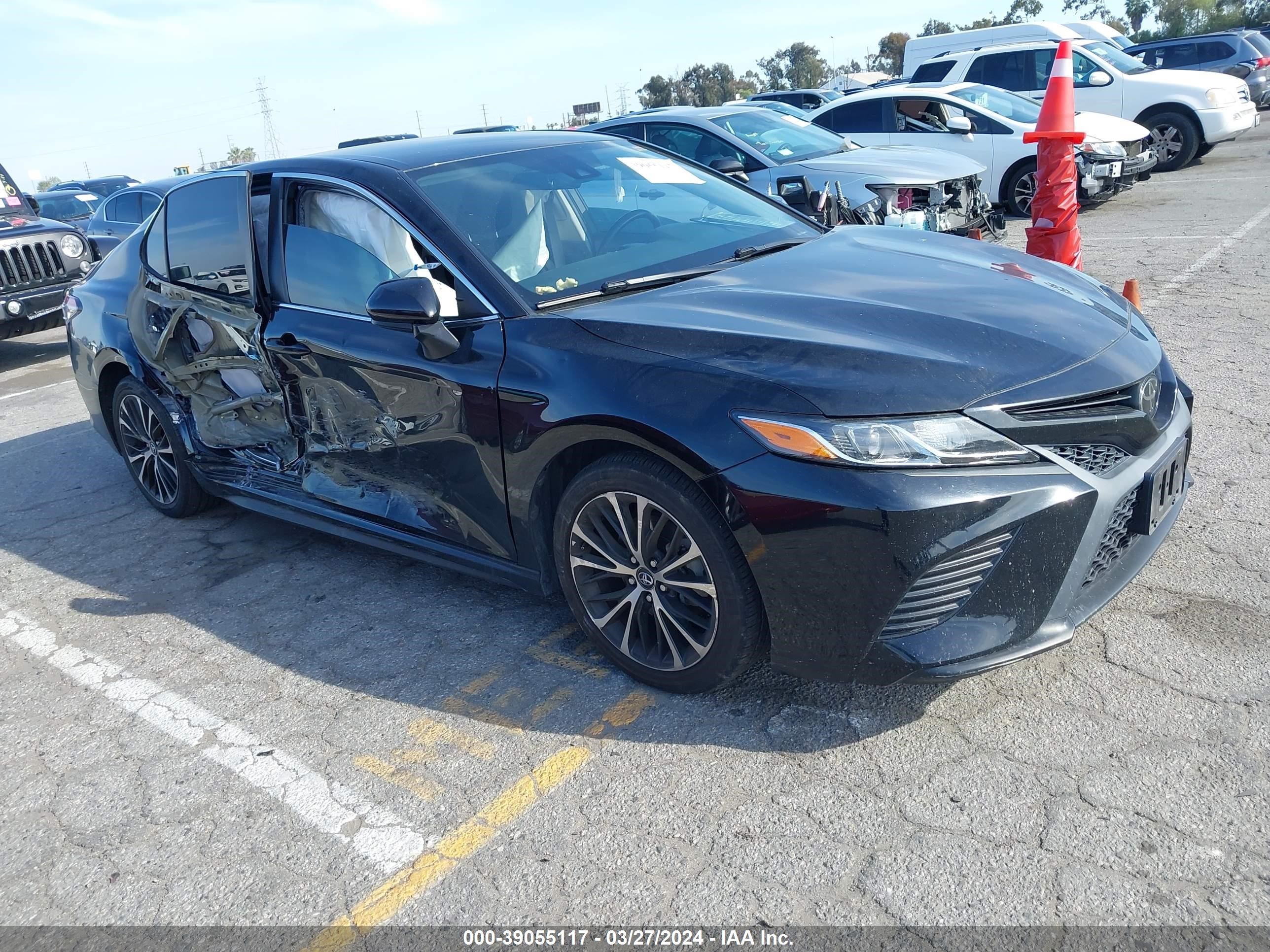 TOYOTA CAMRY 2019 4t1b11hkxku733598