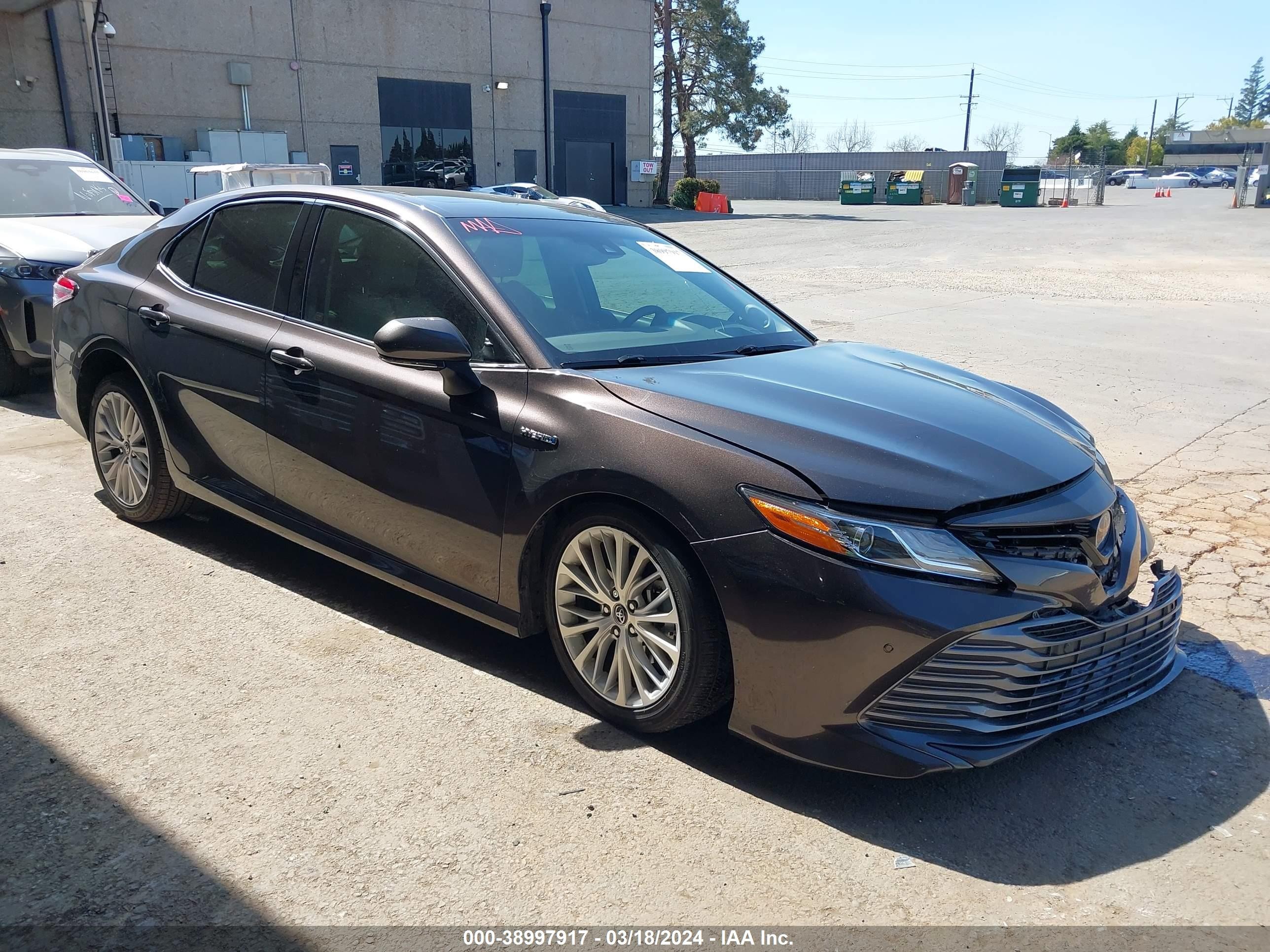 TOYOTA CAMRY 2018 4t1b21hk5ju002377