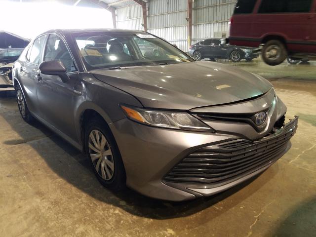 TOYOTA CAMRY LE 2018 4t1b31hk0ju506705