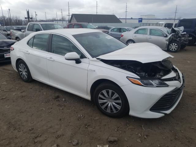 TOYOTA CAMRY LE 2018 4t1b31hk3ju001404