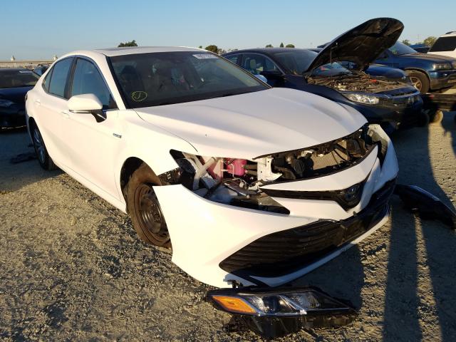 TOYOTA CAMRY LE 2018 4t1b31hk3ju004156