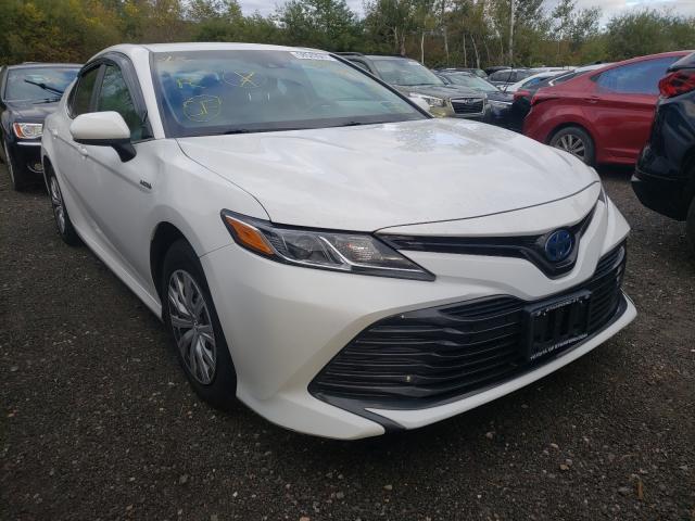 TOYOTA CAMRY LE 2018 4t1b31hk4ju003842