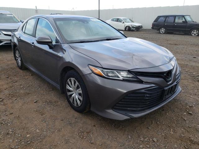 TOYOTA CAMRY LE 2018 4t1b31hk6ju506806