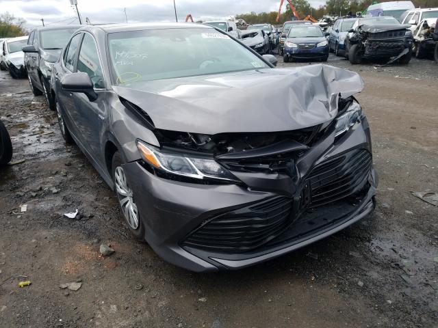 TOYOTA CAMRY LE 2018 4t1b31hk8ju001429