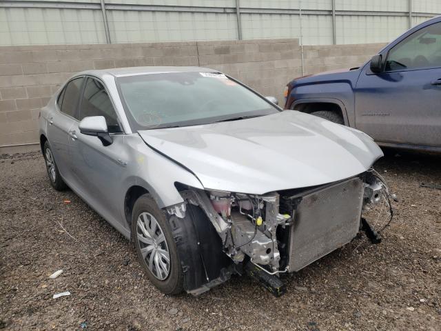 TOYOTA CAMRY LE 2018 4t1b31hk8ju002435