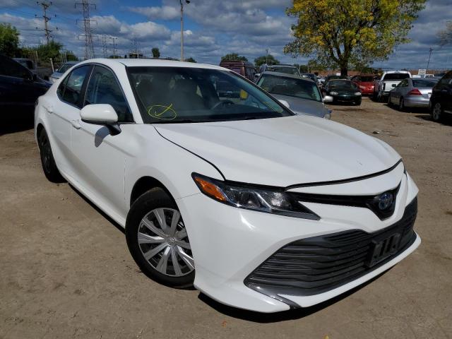 TOYOTA CAMRY LE 2018 4t1b31hk8ju003634