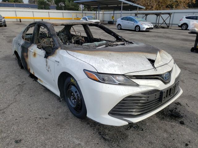 TOYOTA CAMRY LE 2018 4t1b31hk8ju507262