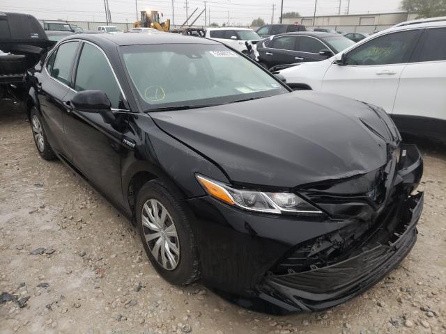 TOYOTA CAMRY LE 2018 4t1b31hk9ju004744