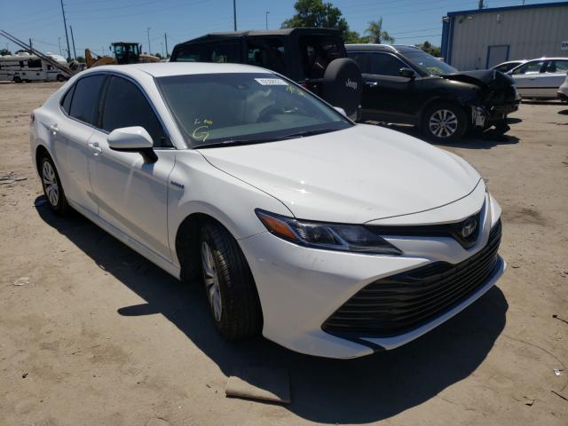 TOYOTA CAMRY LE 2018 4t1b31hkxju500586