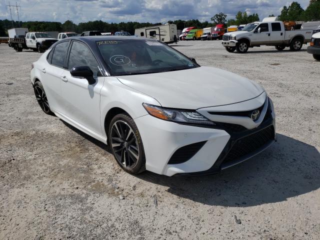 TOYOTA CAMRY XSE 2018 4t1b61hk0ju062801