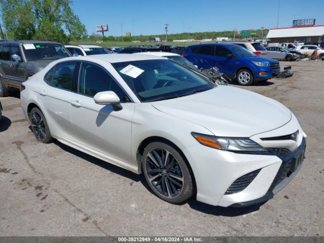 TOYOTA CAMRY 2018 4t1b61hk0ju078030