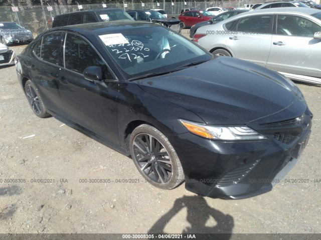 TOYOTA CAMRY 2018 4t1b61hk0ju095636