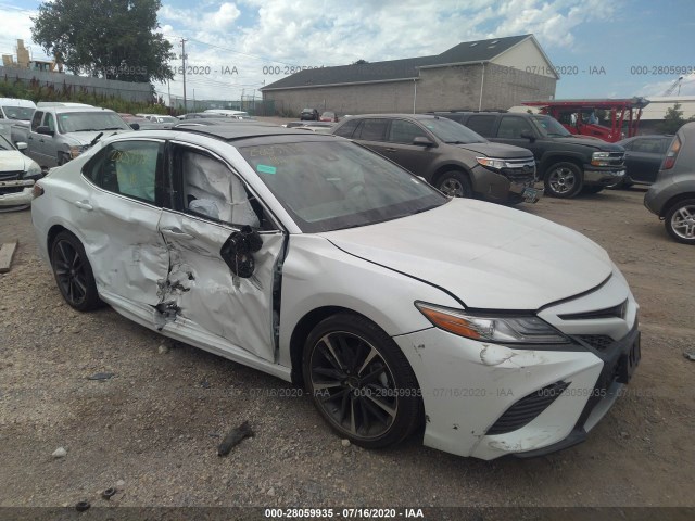 TOYOTA CAMRY 2018 4t1b61hk0ju103055