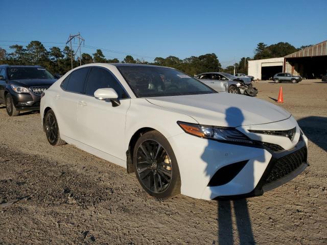 TOYOTA CAMRY XSE 2018 4t1b61hk0ju144396