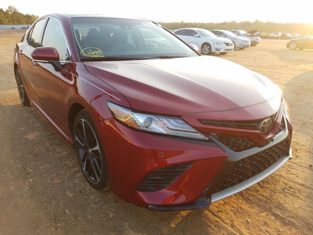 TOYOTA CAMRY XSE 2018 4t1b61hk0ju500572