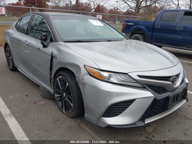 TOYOTA CAMRY 2018 4t1b61hk1ju088582