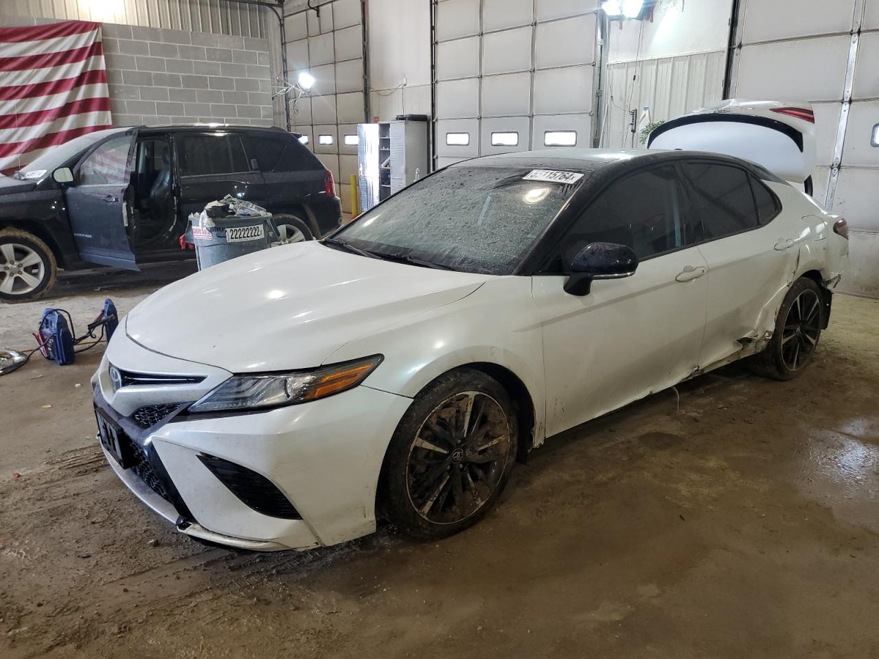 TOYOTA CAMRY 2019 4t1b61hk1ku221908