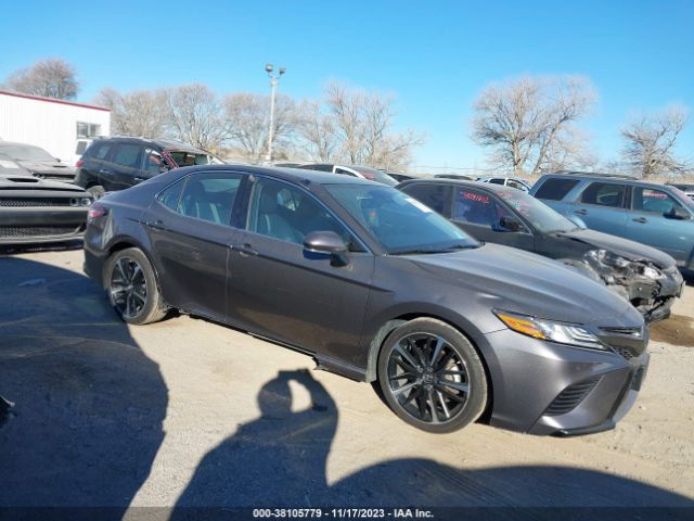 TOYOTA CAMRY 2018 4t1b61hk2ju080605