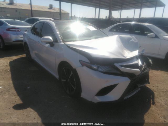 TOYOTA CAMRY 2018 4t1b61hk2ju081396