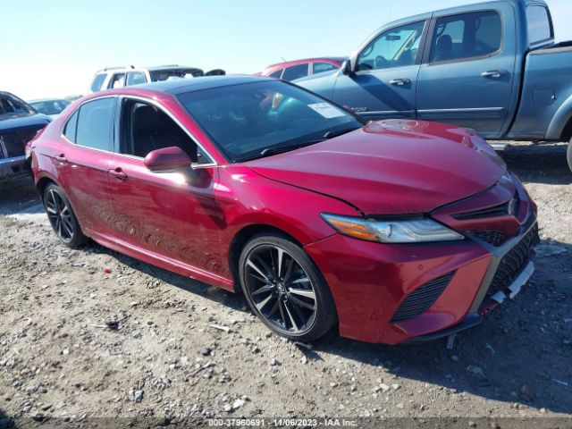 TOYOTA CAMRY 2018 4t1b61hk2ju664342