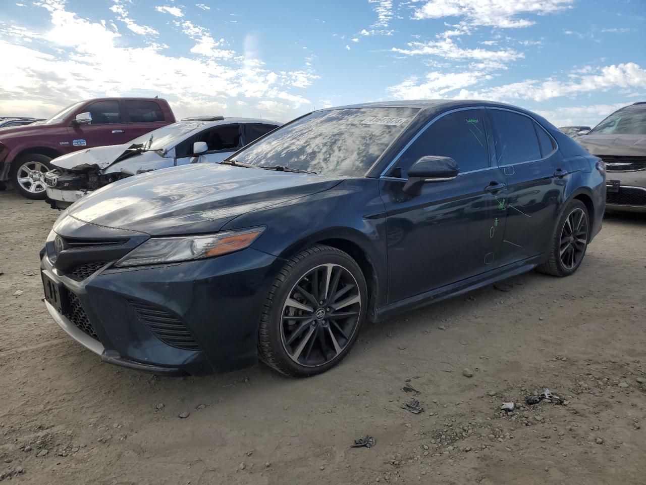 TOYOTA CAMRY 2019 4t1b61hk2ku710351