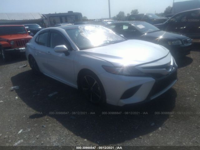 TOYOTA CAMRY 2019 4t1b61hk2ku802026