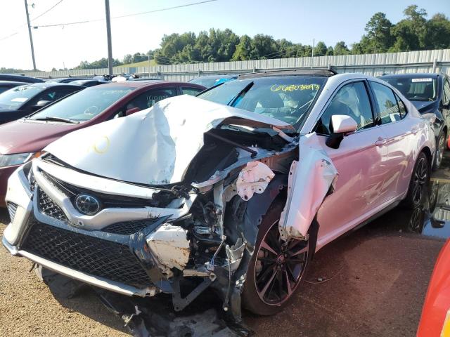 TOYOTA CAMRY XSE 2018 4t1b61hk3ju112185