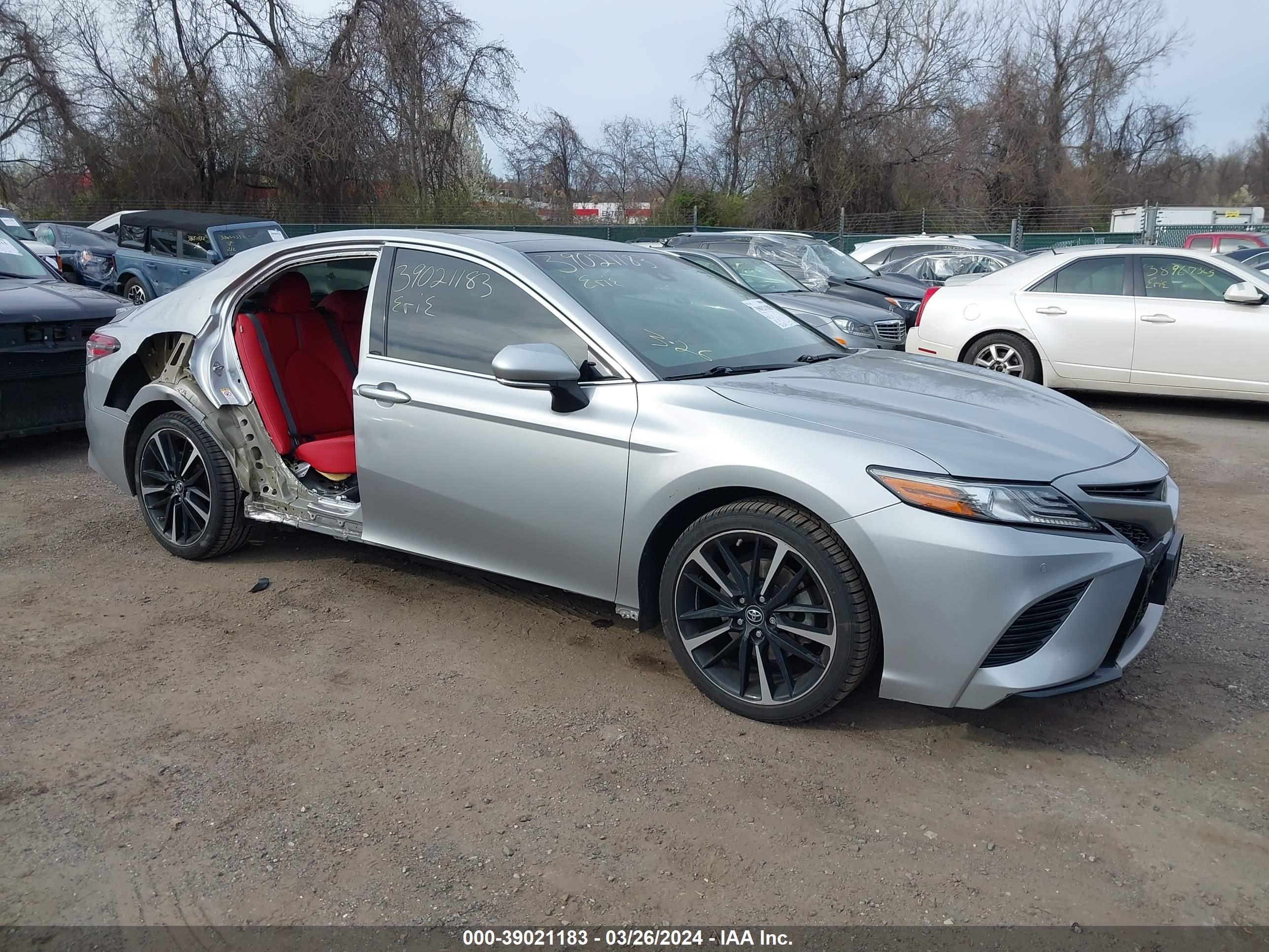 TOYOTA CAMRY 2018 4t1b61hk3ju133537