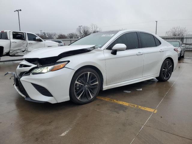 TOYOTA CAMRY 2018 4t1b61hk3ju158213