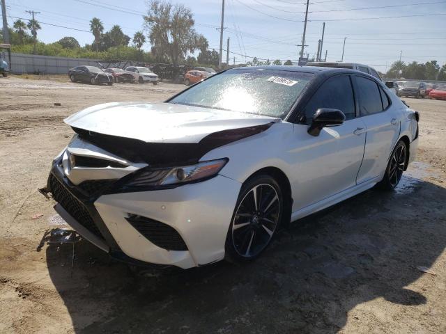 TOYOTA CAMRY 2018 4t1b61hk4ju010474