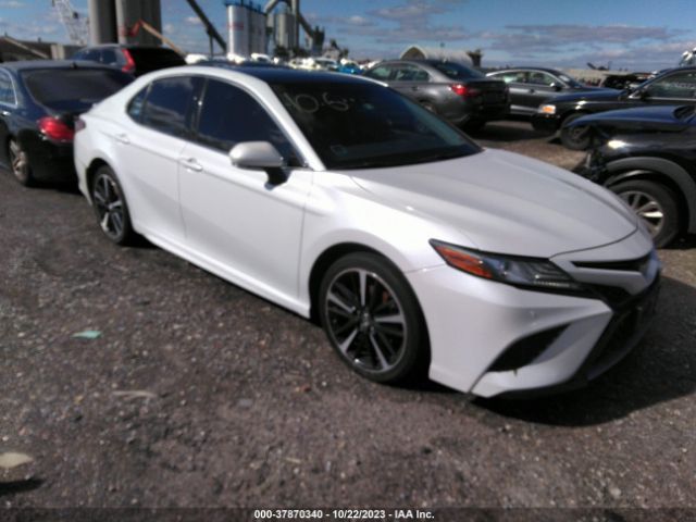 TOYOTA CAMRY 2018 4t1b61hk4ju062557