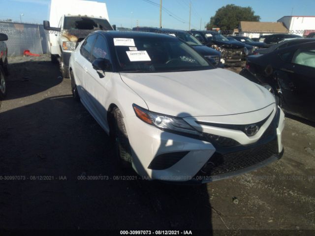 TOYOTA CAMRY 2018 4t1b61hk4ju070951